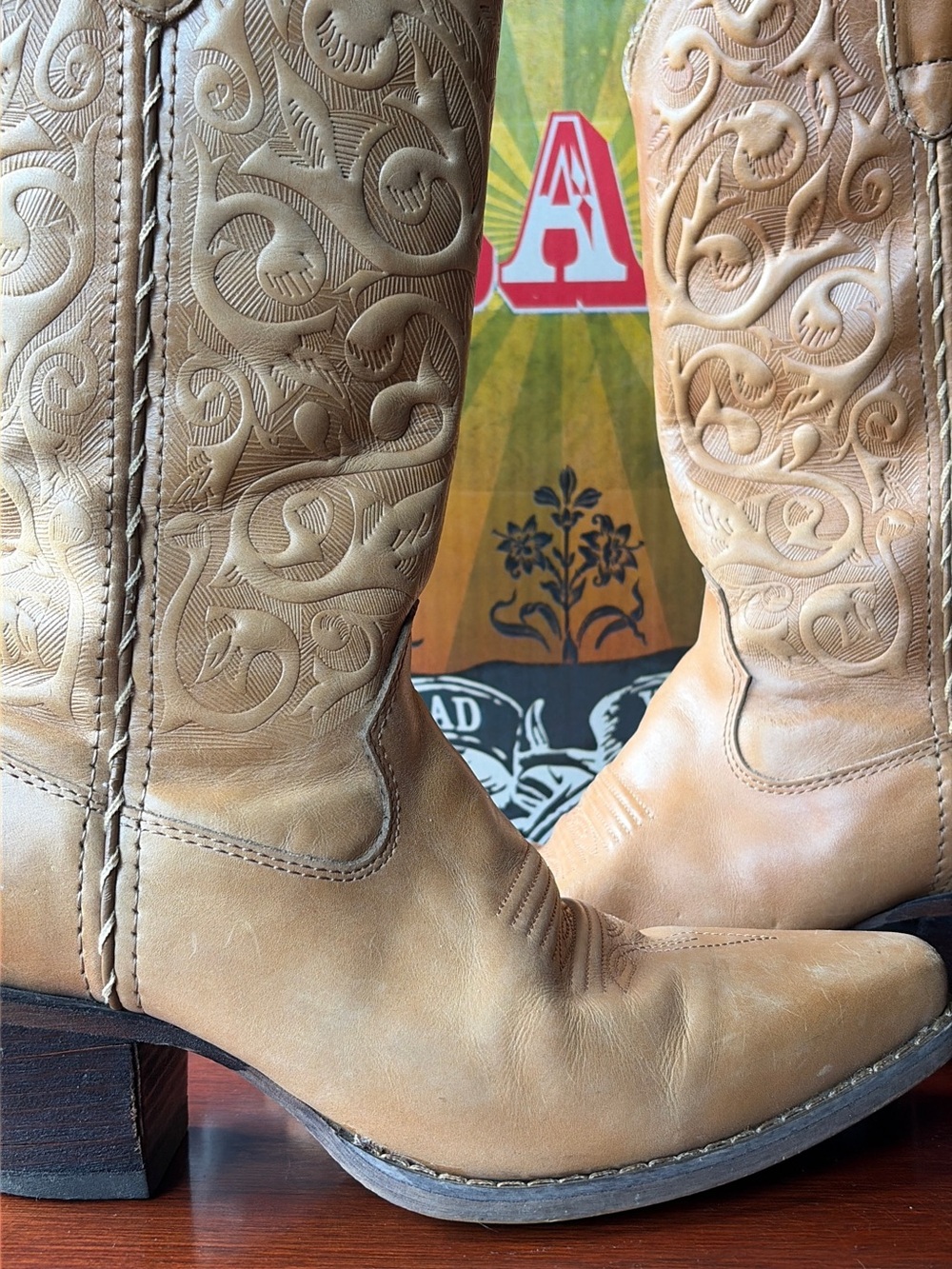 Durango Classic Embossed Tan Leather Cowboy Boots - 7.5